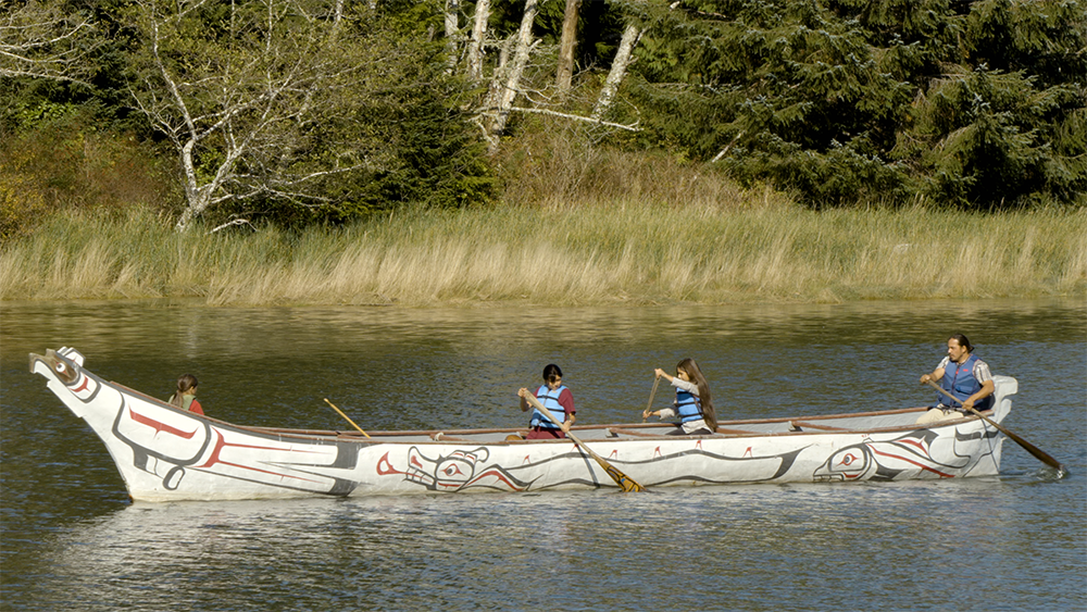 Huu-ay-aht First Nations Canoe